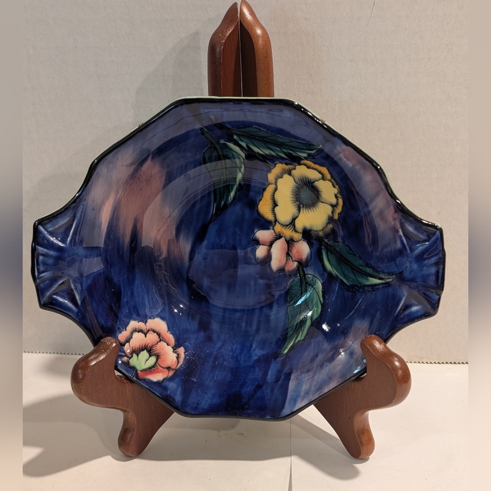 Vintage H&K Tunstall Hand Painted Viola Plate.